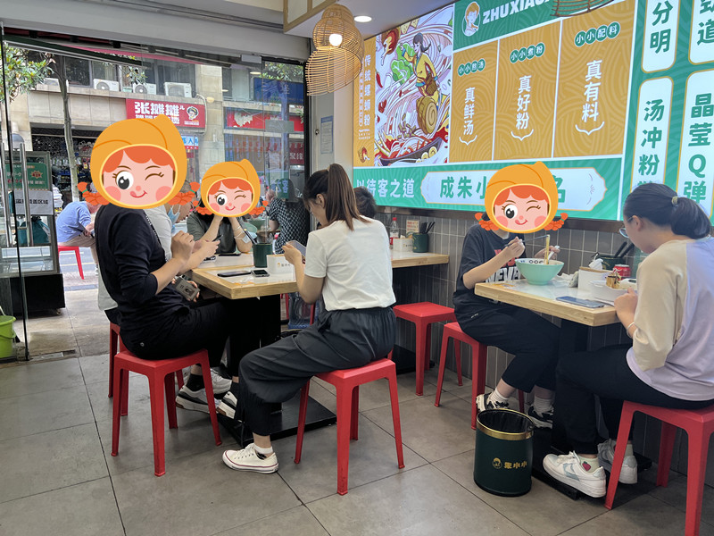 加盟螺螄粉店好還是自己開螺螄粉店好？
